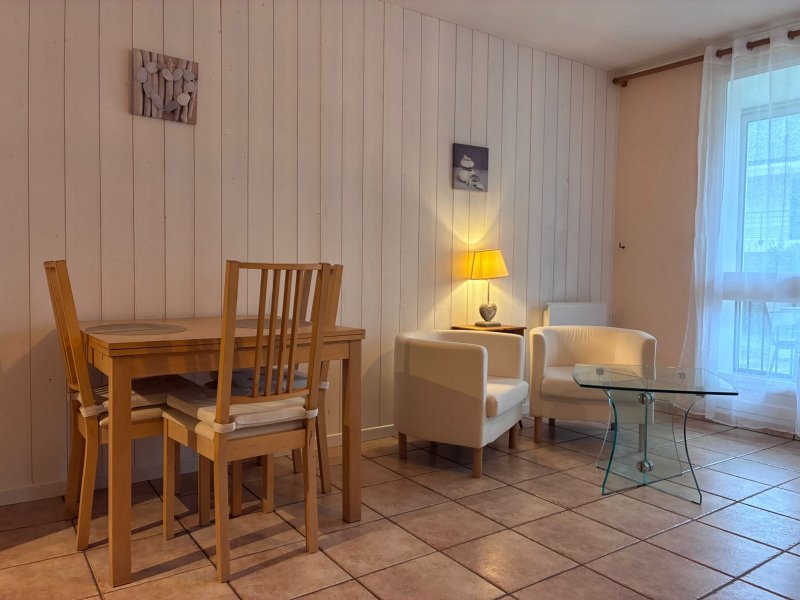 Studio idéal pour deux à de pas du centre 