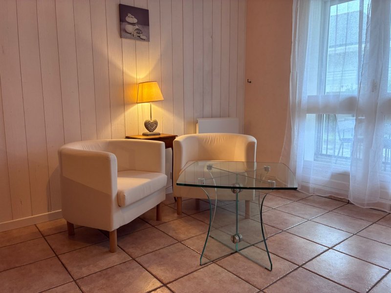 Studio idéal pour deux à de pas du centre 