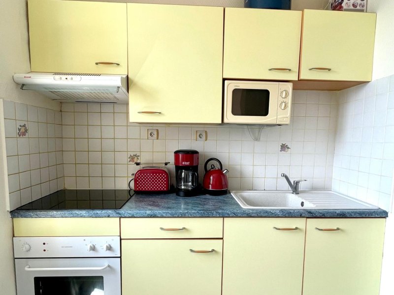 Appartement 6 pers vue mer, a 100 m de la plage