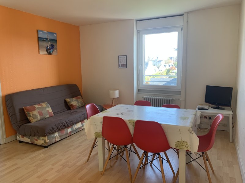 Appartement 6 pers sans vue mer, 100m de la plage 