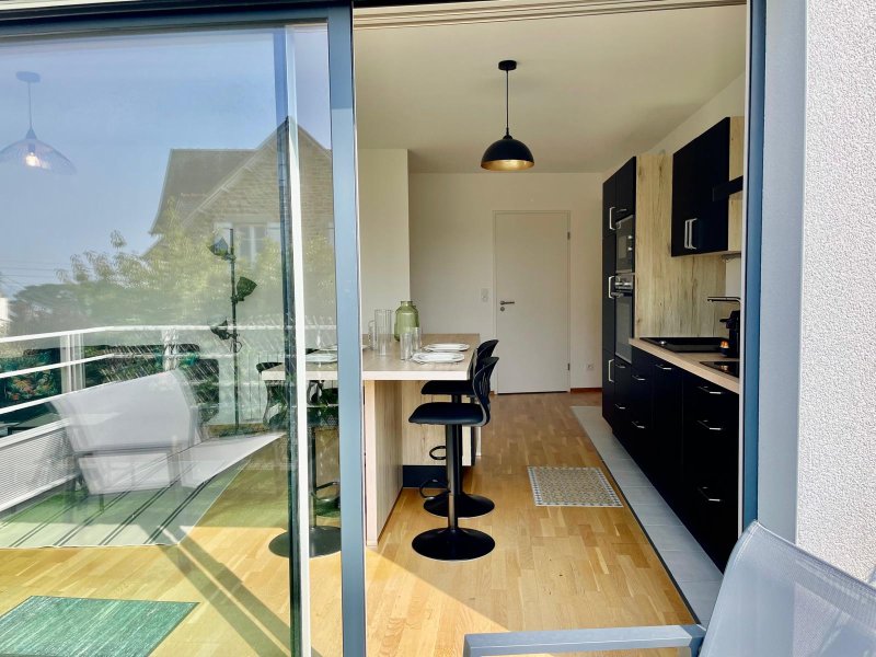 Superbe appartement avec balcon, au centre bourg